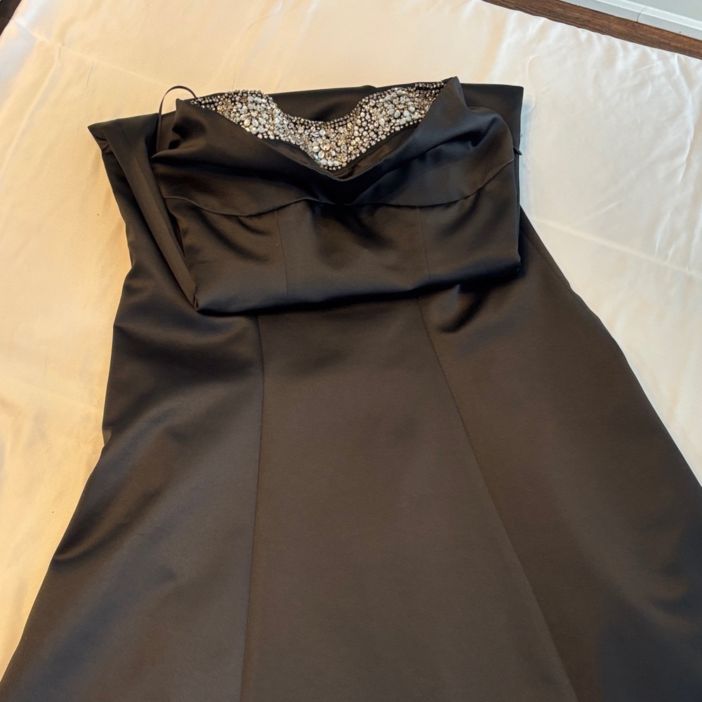 Elegant Strapless Black Dress with Embellished Neckline